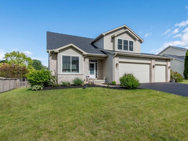 House for sale in Winthrop Harbor, Illinois