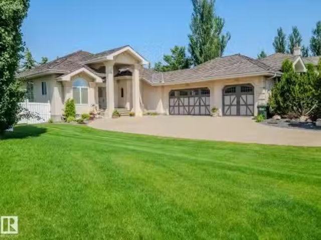 House for sale in Sherwood Park, Alberta