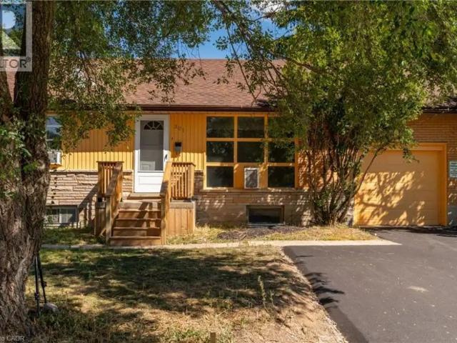 House for rent in Stanley Park, Kitchener