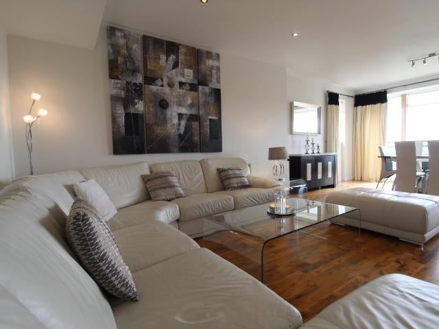 Apartment for rent in Thornwood, Partick