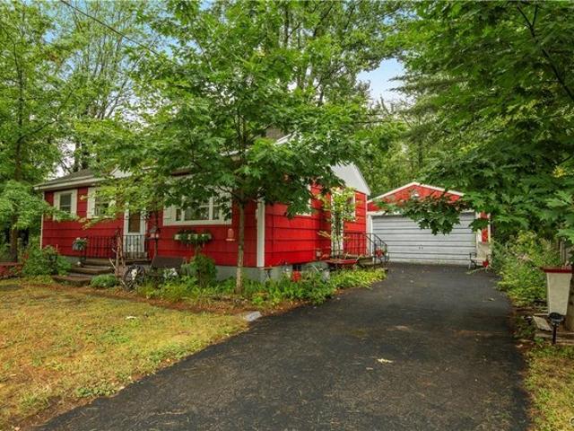 House for sale in Oneida, New York