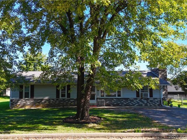 House for sale in Eldon, Missouri