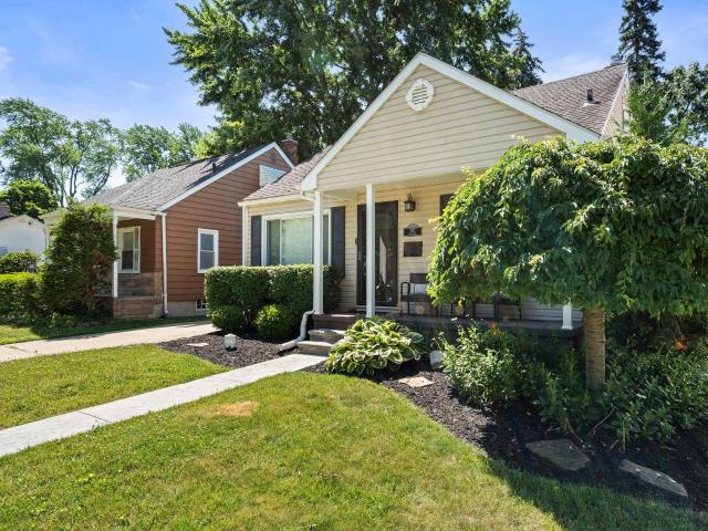 House for sale in Clawson House for sale in Clawson