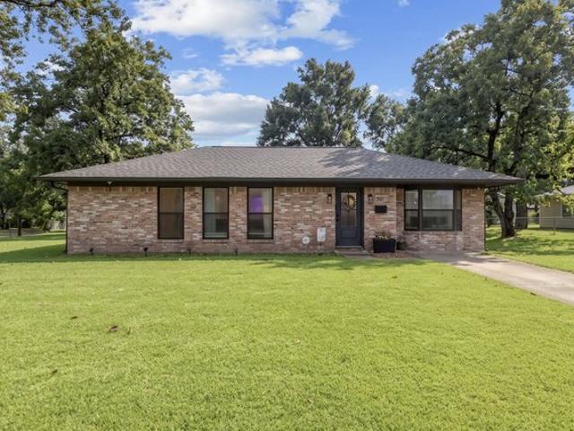 House for sale in Silsbee, Texas