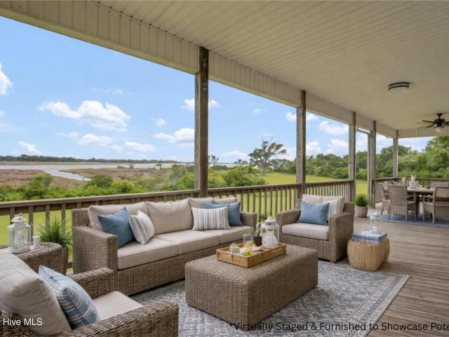 House for sale in Sneads Ferry, North Carolina