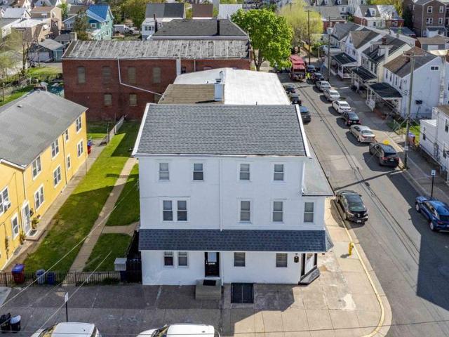 Commercial for rent in Bucks, Pennsylvania