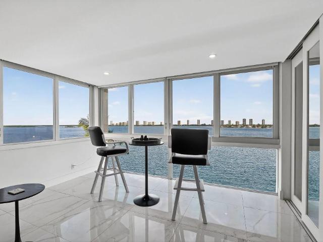 Condo for sale in Lake Park, Florida