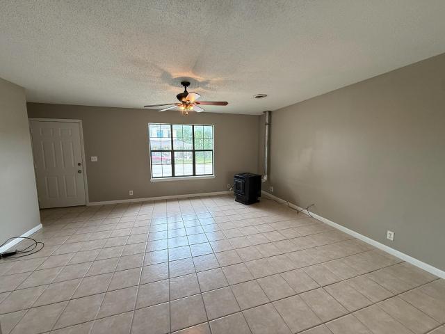 House for sale in Koshkonong, Missouri