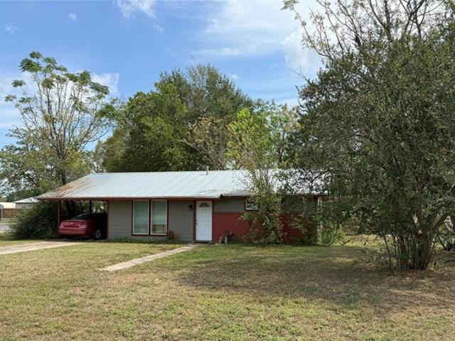 House for sale in Smithville, Bastrop County