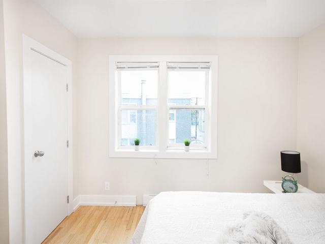 Apartment for rent in Place St Boniface, Winnipeg