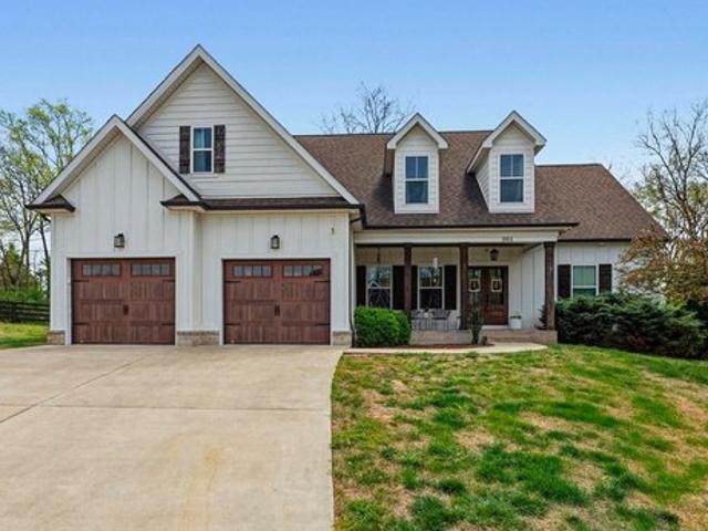 House for sale in Bowling Green, Kentucky