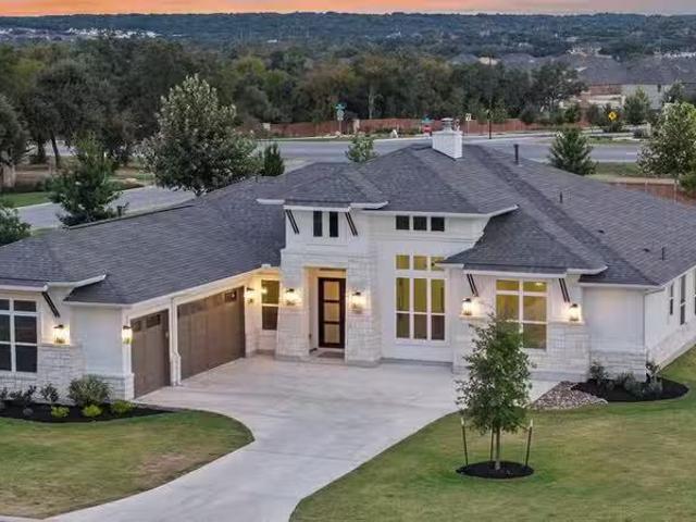House for sale in Georgetown