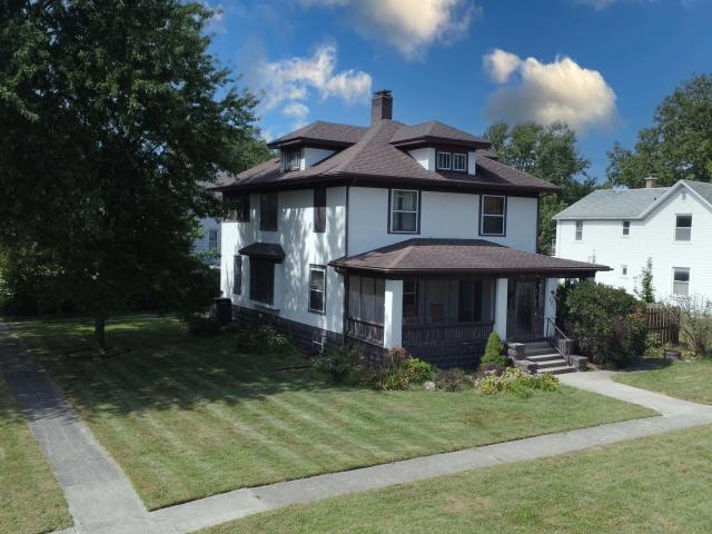 House for sale in Watseka, Iroquois County