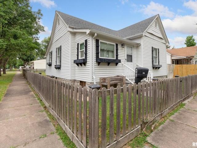 House for sale in Herrin, Illinois