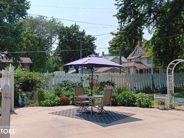 House for sale in Mahaska, Iowa