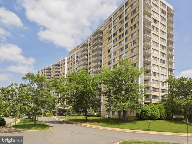 Condo for sale in Virginia