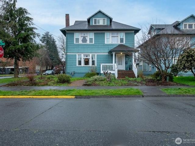 House for sale in Aberdeen, Washington