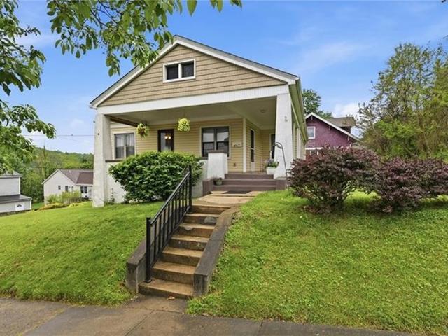 House for sale in Cheswick, Pennsylvania