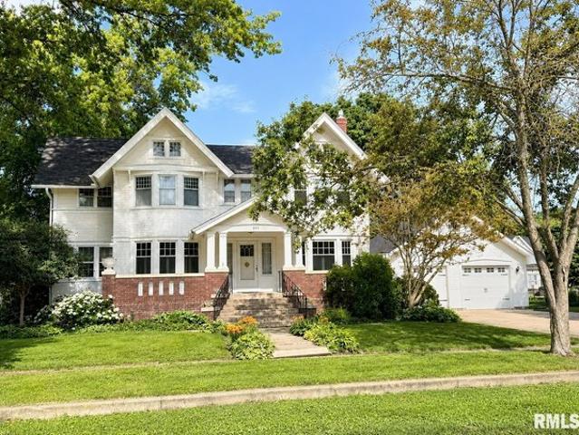 House for sale in Alexis, Illinois