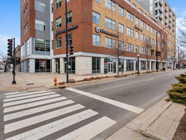 Condo for sale in Champaign, Illinois