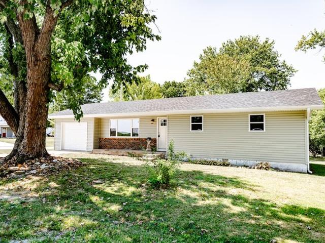 House for sale in Pierce City, Missouri