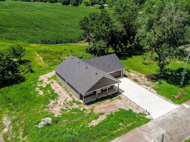 House for sale in East Lynne, Missouri
