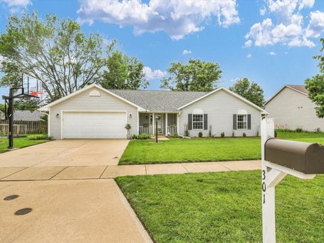 House for sale in Mahomet, Illinois