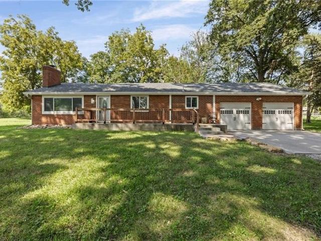 House for sale in Smithville, Missouri