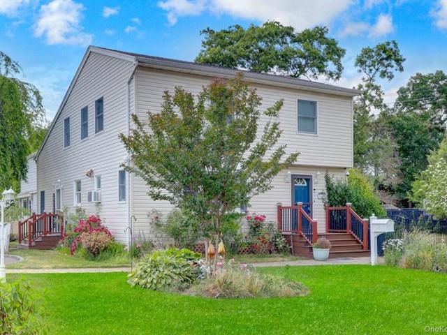 House for sale in Bohemia, New York