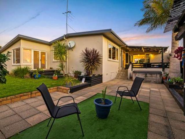 House for sale in Howick, Oroua County