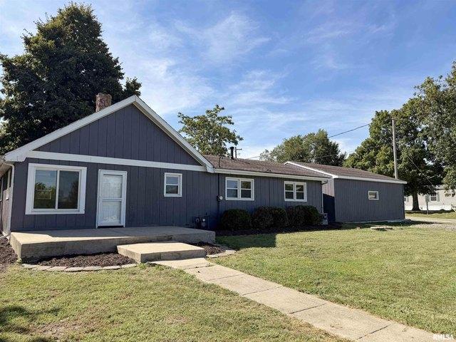 House for sale in Kappa, Woodford County