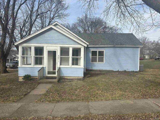 House for sale in Peterson, Iowa
