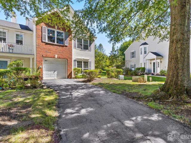 Townhouse for sale in South Brunswick, Middlesex County