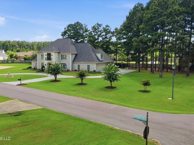 House for sale in Ridgeland, Mississippi