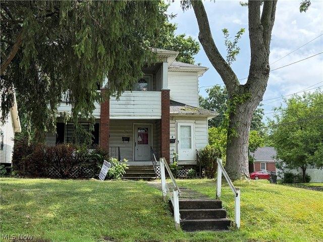 House for sale in Youngstown, Ohio