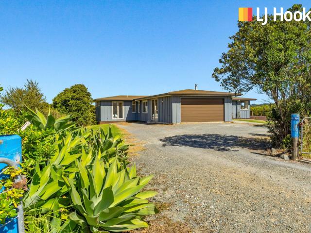 House for sale in Kaipara Flat, Northland