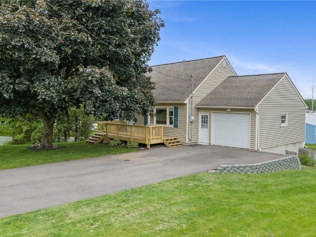 House for sale in Ontario, New York