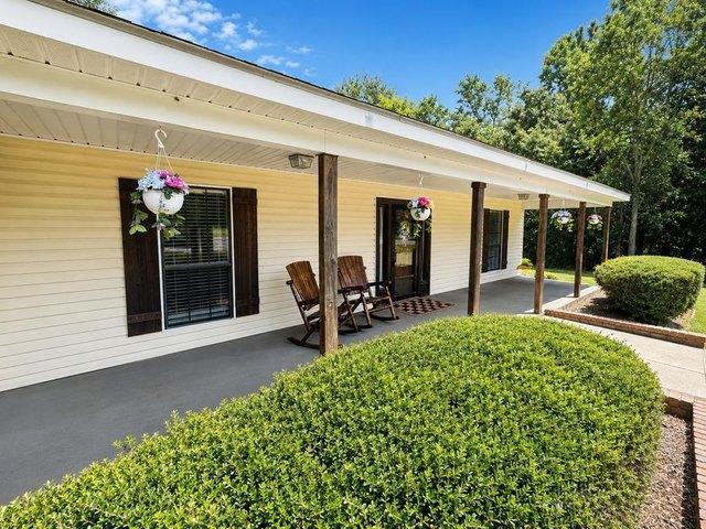 House for sale in Carriere, Mississippi
