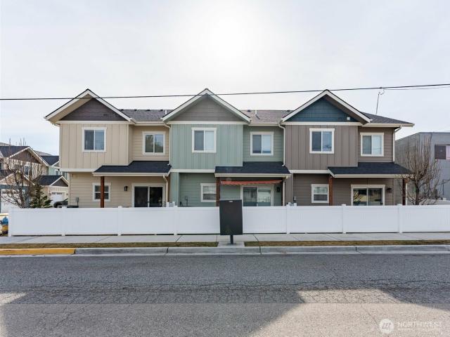 Townhouse for sale in Wenatchee