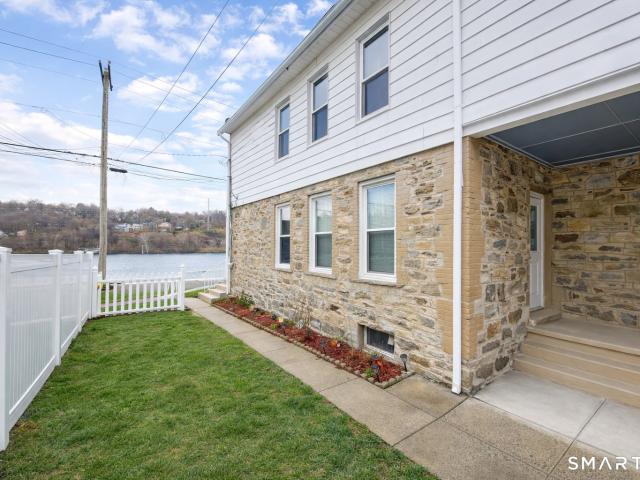 Property for rent in Derby, Connecticut