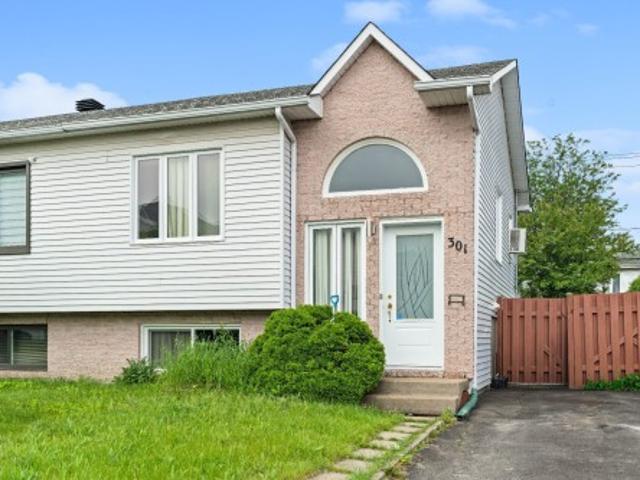House for sale in Sainte-rose, Quebec