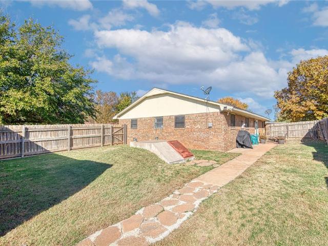 House for sale in Arapaho, Oklahoma