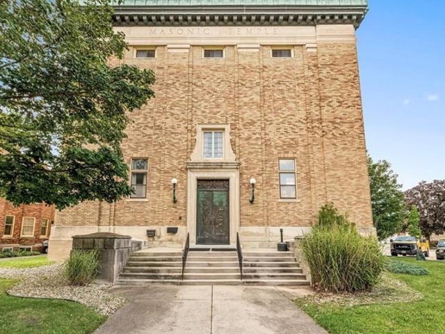 House for sale in East Lincoln Crossroads, Goshen