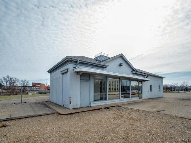 Commercial for sale in Michigan