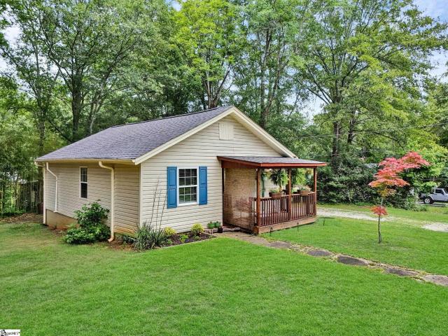 House for sale in Easley, South Carolina