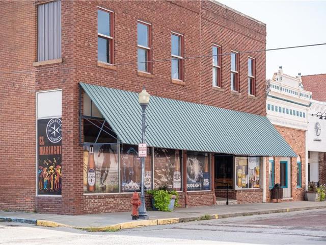 Commercial for sale in Sweet Springs, Missouri