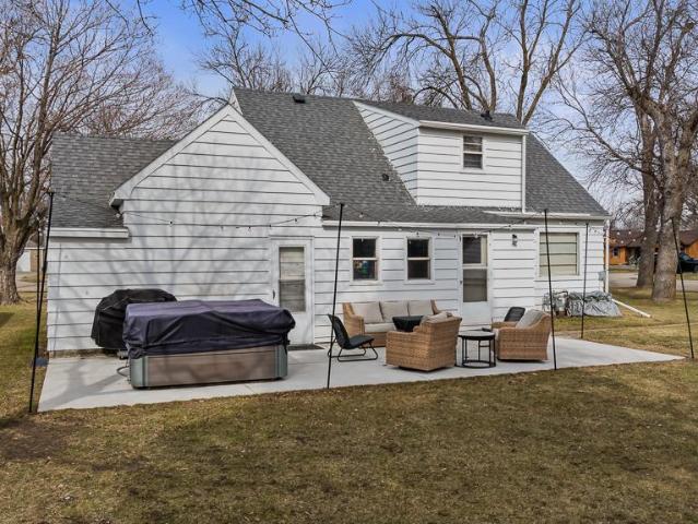 House for sale in Hendricks, Minnesota