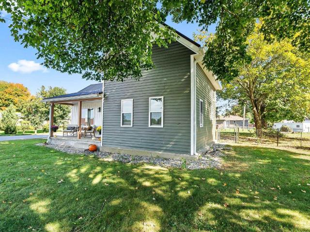 House for sale in Mentone, Kosciusko County