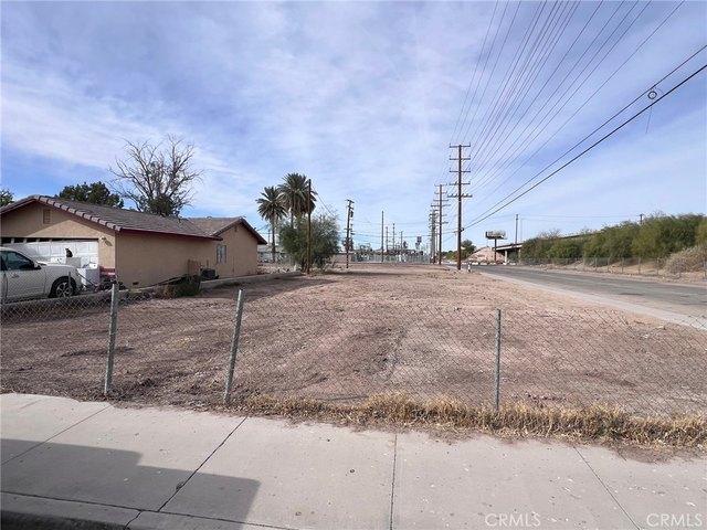 Land for sale in Blythe, California