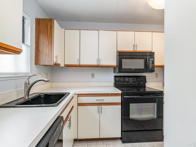Condo for sale in Bay City